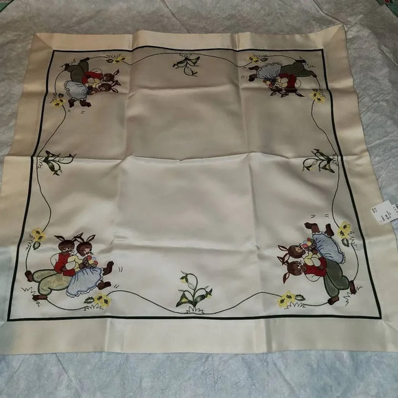 NWT Sander Embroidered Easter Bunny Rabbit ‎ Tablecloth Table Cover 33"x34" New - Picture 1 of 3